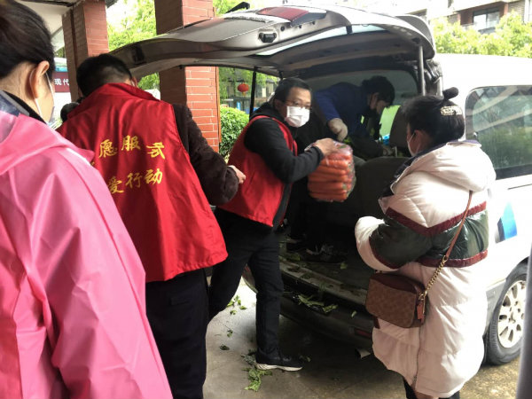 同心戰(zhàn)疫，感謝有你