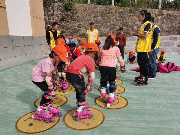 助力公益，奉獻愛心|德韓口腔走進麻城乘馬崗凱德希望小學(xué)